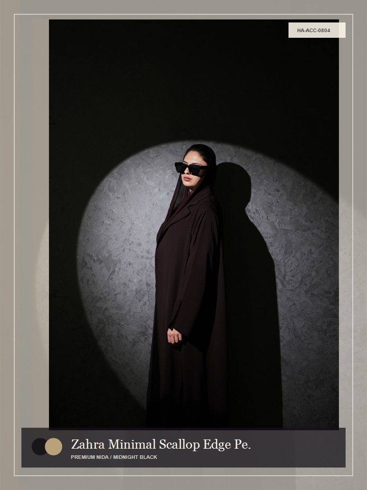 Zahra Minimal Scallop Edge Pearl Abaya