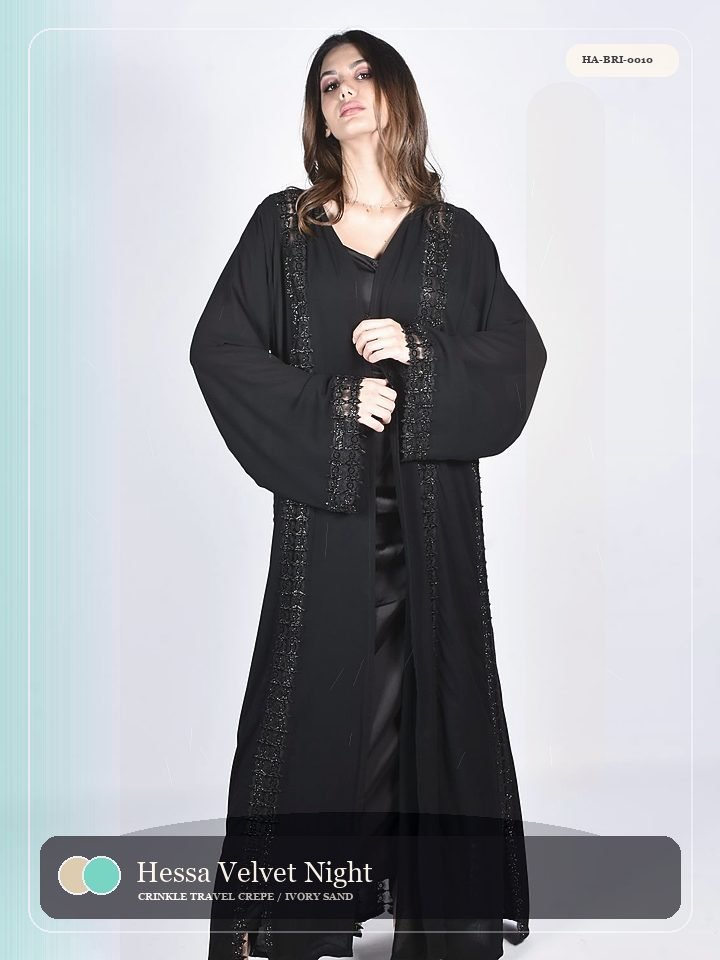 Hessa Velvet Night Majlis Collar Nocturne Abaya