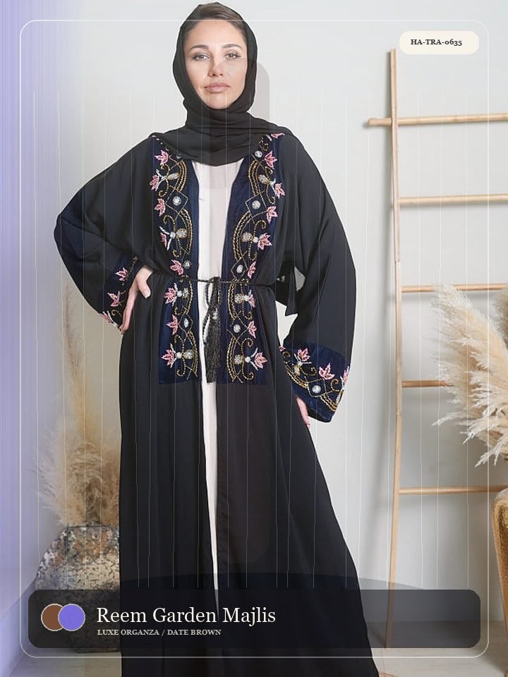 Reem Garden Majlis Collar Eid Abaya